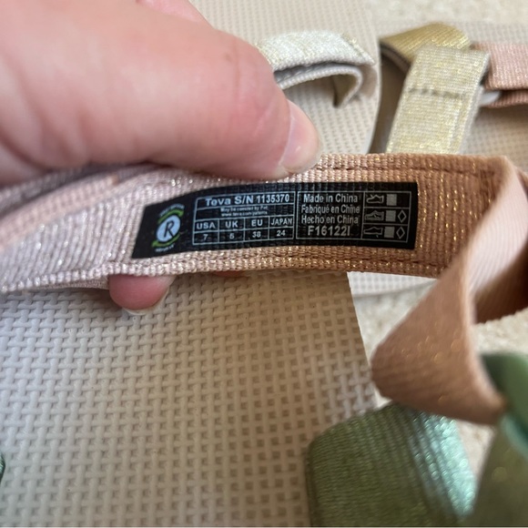 NWOT Teva sandals women’s size 7 - Picture 5 of 5